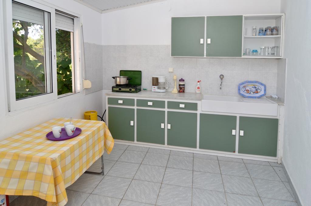 Pension Giannis Αdults Only Коинира Экстерьер фото