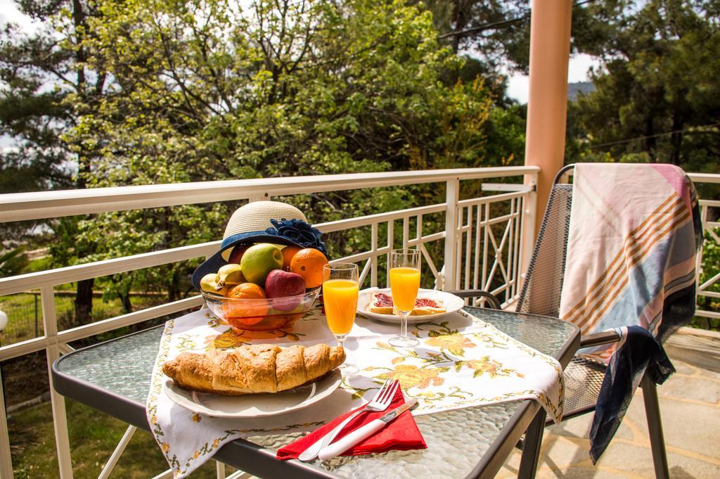 Pension Giannis Αdults Only Коинира Экстерьер фото