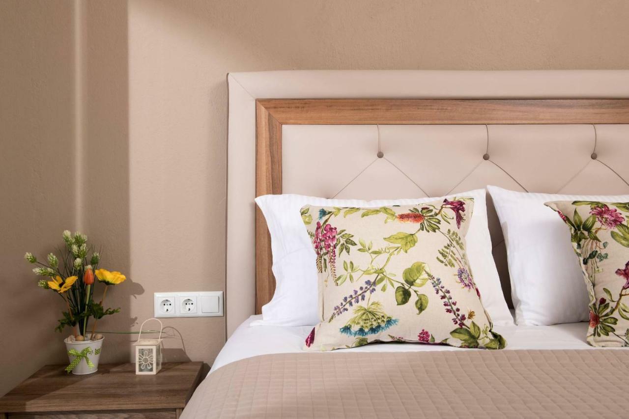 Pension Giannis Αdults Only Коинира Экстерьер фото